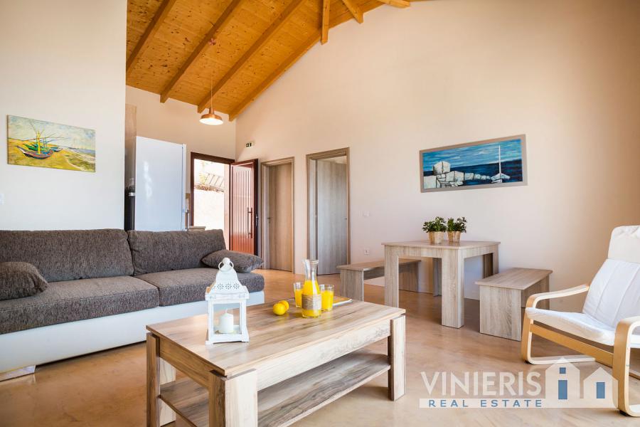 VILLA WITH MAGNIFICENT VIEWS, MAGGANOS - Vinieris Real Estate