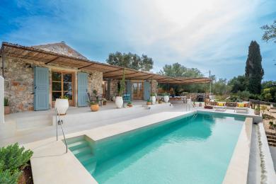 Elegant Stone Retreat in North Kefalonia