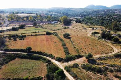 Agricultural Land Plot Sale - PESSADA, MUNICIPALITY OF LIVATHOS - SOUTH