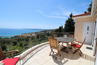 Stunning 4 bedroom villa with panoramic sea views, Lourdas