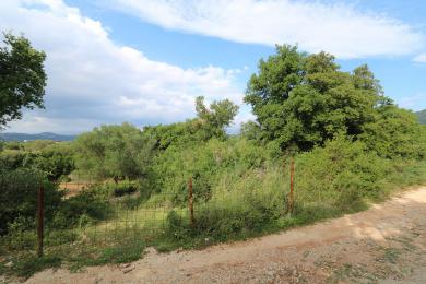 Land Sale - MAZARAKATA, MUNICIPALITY OF LIVATHOS - SOUTH