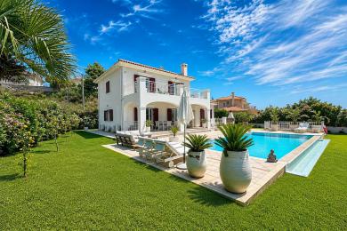 BEAUTIFUL VILLA WITH ENCHANTING VIEW, KALLIGATA