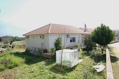 House Sale - KERAMIES, MUNICIPALITY OF LIVATHOS - SOUTH