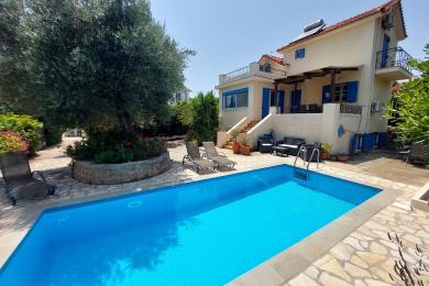 Villa Sale - PESSADA, MUNICIPALITY OF LIVATHOS - SOUTH