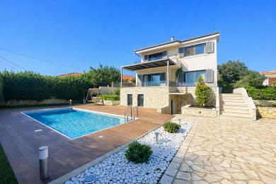 Modern Luxury Villa in Karavados